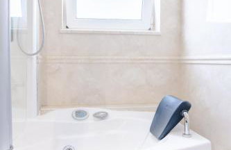 Villa Paris with Rooftop & Jacuzzi - Foto 25