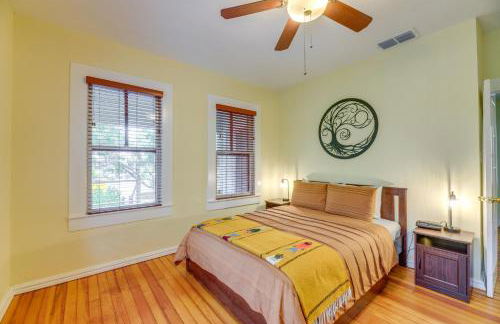 San Antonio Gem in Prime Location with Outdoor Space - Foto 13