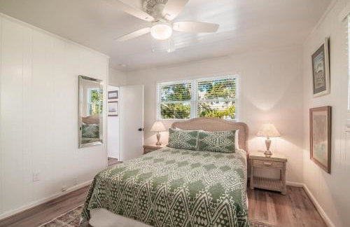 Cozy Beach House Steps from the Shore: 4 Bedroom - Foto 12