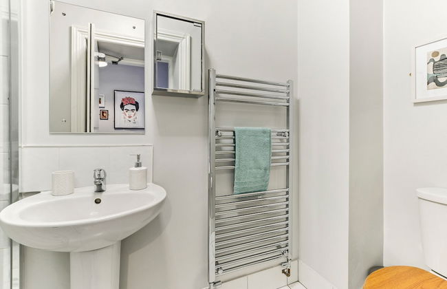 Snug at Clarence - Near Museum of Free Derry and Bloody Sunday Memorial - Foto 31