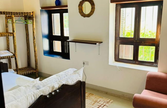 Seafarers Loft - Photo 2