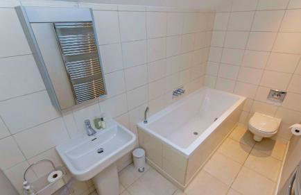 Perrymans Thatched Cottage Sleeps 6 Dog Friendly - Foto 36