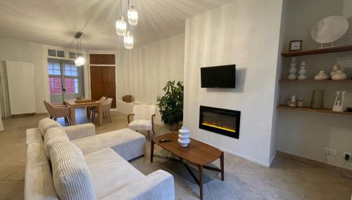 Duplex en rez-de-chaussée avec cour intérieure privée, proche de la mer, WIFI - Foto 3