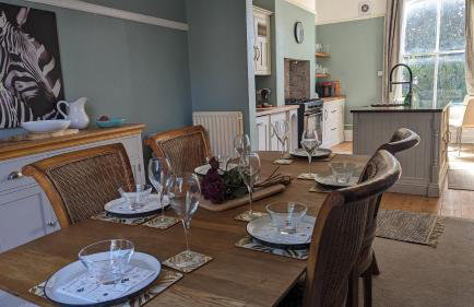 Spacious home, by Headingley Stadium, LGI, Leeds Arena, and the University of Leeds - Foto 3