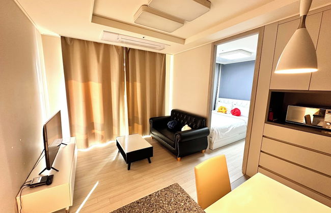 The November Stay In Landmark - Photo 71