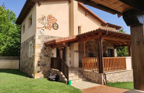 Los Robles I - Photo 1