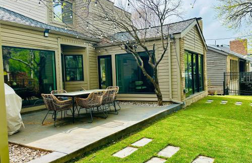 Garland Treehouse Villa: Patio Feasts & Creekside by Vacation Your way - Foto 55