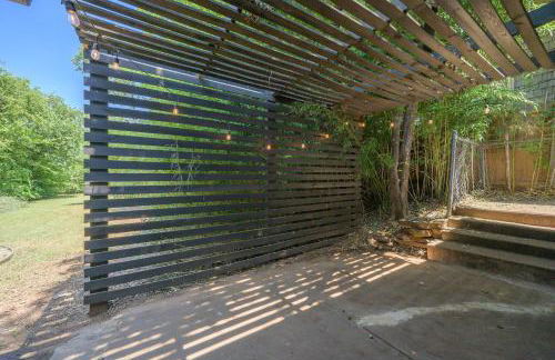 Communal Crashpad-City Card for local biz discounts - Foto 58