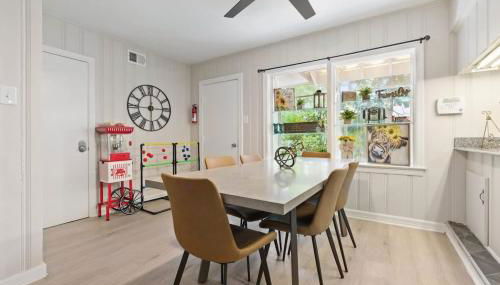 The Ranch 4-Bedrooms Large Yard & Patio - Foto 2