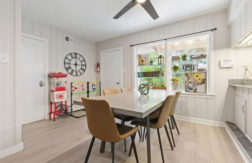 The Ranch 4-Bedrooms Large Yard & Patio - Foto 2