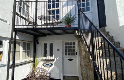 Boatsman's Cottage- sleeps 4- Garage- Mousehole - Photo 14