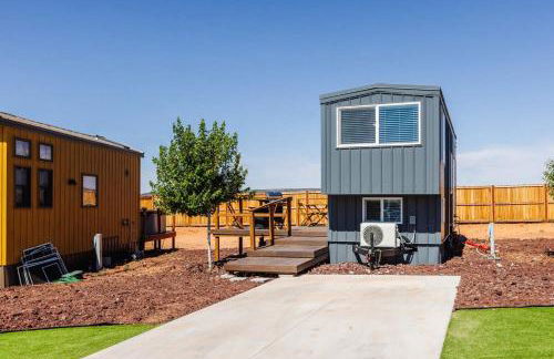 modern home with private hot tub - Foto 36