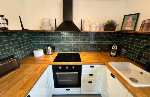 Stilvolles Haus mit Naturgarten & Weitblick - für Familien & Freunde - Foto 27