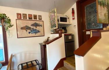 Studio-Alaska's Point of View-Private-intown - Photo 5