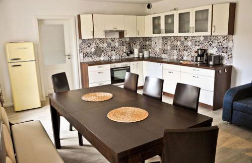 Die Bauernstube im Haus Sonnenaufgang - viel Platz und ebenerdig - Foto 2