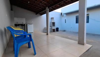 CASA - 2 minutos do aeroporto - 3 qtos com ar - Foto 4