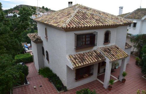 Apartamento-Estudio en Villa con Piscina - Photo 10