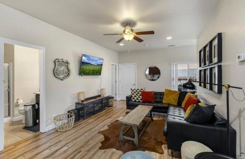 Mountain Peaks Getaway 4BR4BA Pet-Friendly Central AC Near Downtown Trails - Foto 7