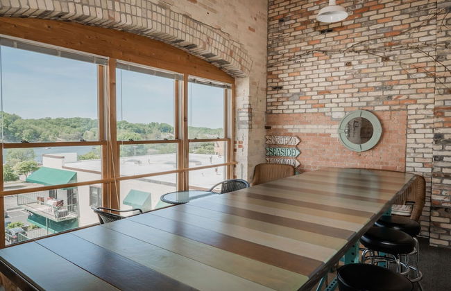 Waterfront 2BDR Condo in Grand Haven 110 - Foto 33