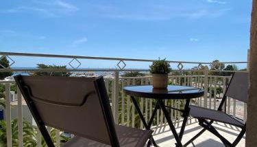 Fantástico apartamento a primera línea de mar en la Ràpita - Foto 3