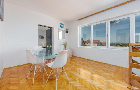 4 Bedroom Gorgeous Home In Lisicic - Foto 27