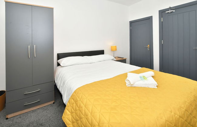 Townhouse @ Bedford Street Crewe - Photo 3