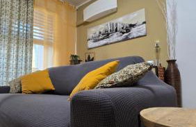 VARESE PRIME - Air Conditioning, 2 Parking, 2 Baths, City Centre, 200mt Villa Esengrini Montalbano, NO Keybox - Foto 1