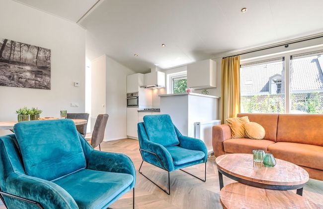 Lovely Holiday Home in Kaatsheuvel With Bubble Bath - Photo 25