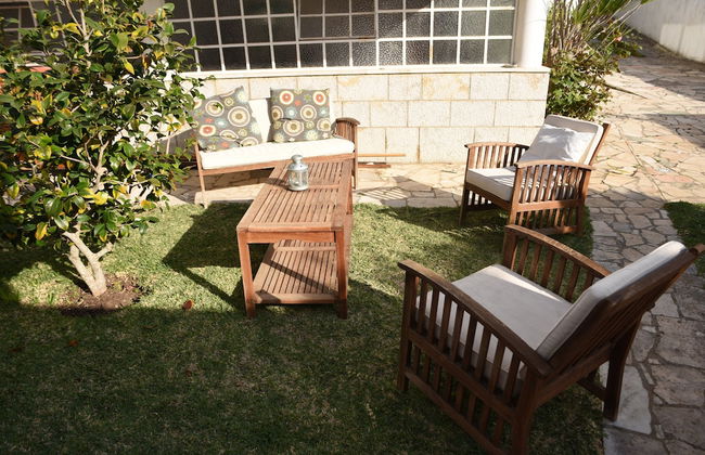 Two Bedroom Self Contained House - Photo 40