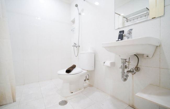 Homey 2Br With Extra Room At Taman Beverly Apartment - Foto 11