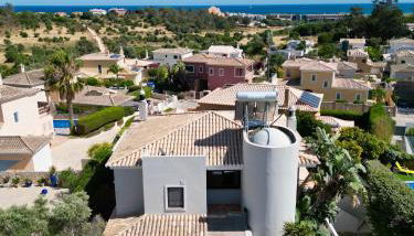 Casa Talay 4 Bedroom Pool Villa - Meia Praia Beach, Lagos - Foto 2