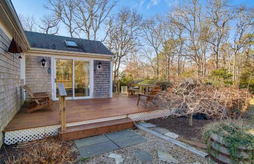 Ping-Pong and Backyard Spacious Chatham Retreat - Foto 28