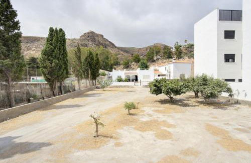 Comeback HOTEL CALIFORNIA - Foto 28