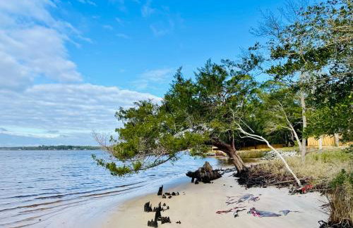 Navarre Bayhouse Retreat - Foto 18