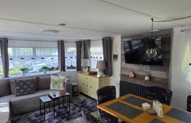 Unique Caravan with Outdoor Space - Foto 15