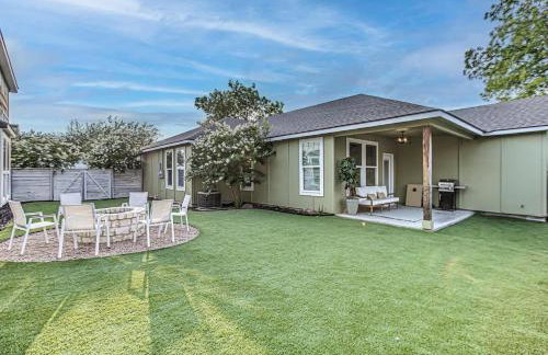 3BD Escape for 8 with Fire Pit & Patio Near Lake LBJ - Foto 33