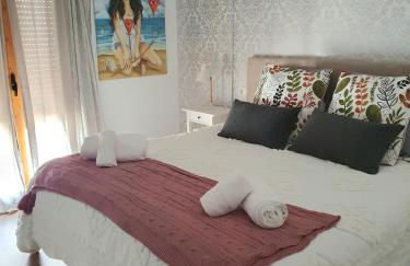 EL ÚNICO apartment with jacuzzi and art - Photo 26