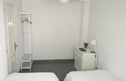 Modern apartment with pool on the beachfront in Marbella by SharingCo - Photo 55