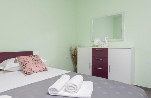 Villa Barbara-Kastela with heated pool - Foto 34