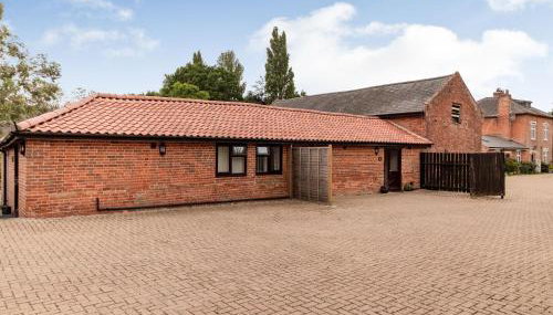 The Nest Box - Photo 1