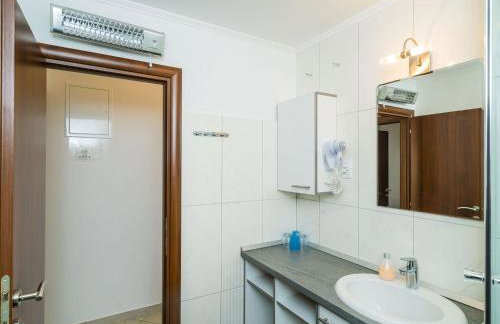 Villa Samba - Two-Bedroom Apartment with Terrace and Sea View - A4 1 - Foto 12