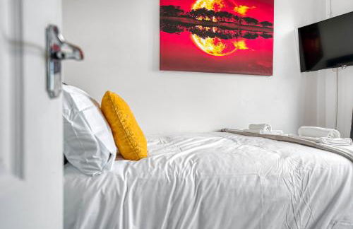 2 Bedroom Bungalow with Garden and Parking - Foto 14