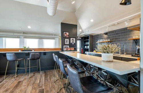 Skyline Suite with Penthouse & Rooftop Deck 6BR by Maddox Hotel - Foto 43