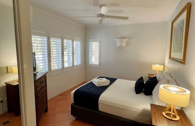 BeachView Apartments at Villa Paradiso - Photo 12