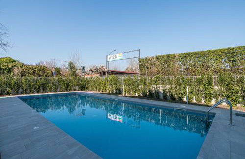 GuestHost - Flat 100m from Lake with Swimming Pool - Foto 1