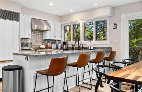 Pets-OK Retreat w Sauna, Jacuzzi at Wintergreen - Foto 18