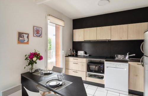 Bahibé - Balcon et parking au calme proche gare - Photo 3