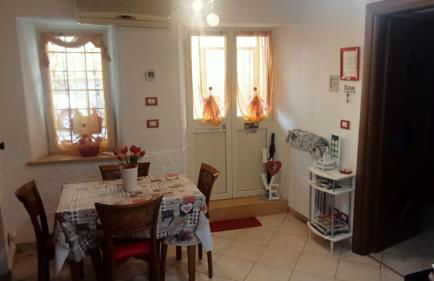 Sally's House - Photo 9