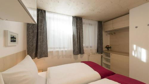 Ferienwohnungen Nachbaur - Foto 4, wardrobe