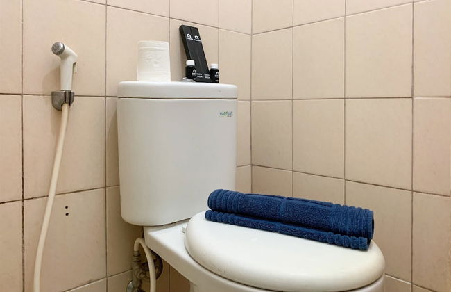 Modern Look And Comfy Studio Tifolia Apartment - Foto 12